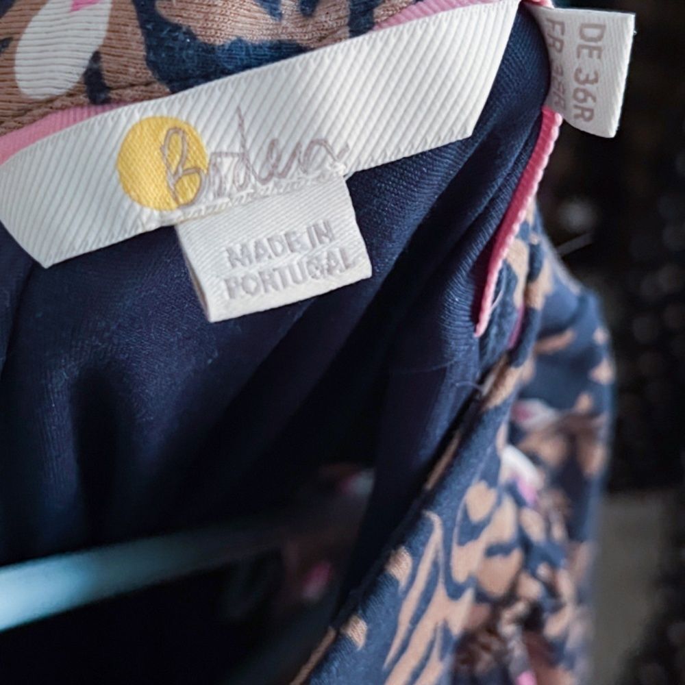 Boden Sz 6 Flora Jersey Dress Puff Sleeve Midi Modest Tie Waist Keyhole Navy - Picture 5 of 5